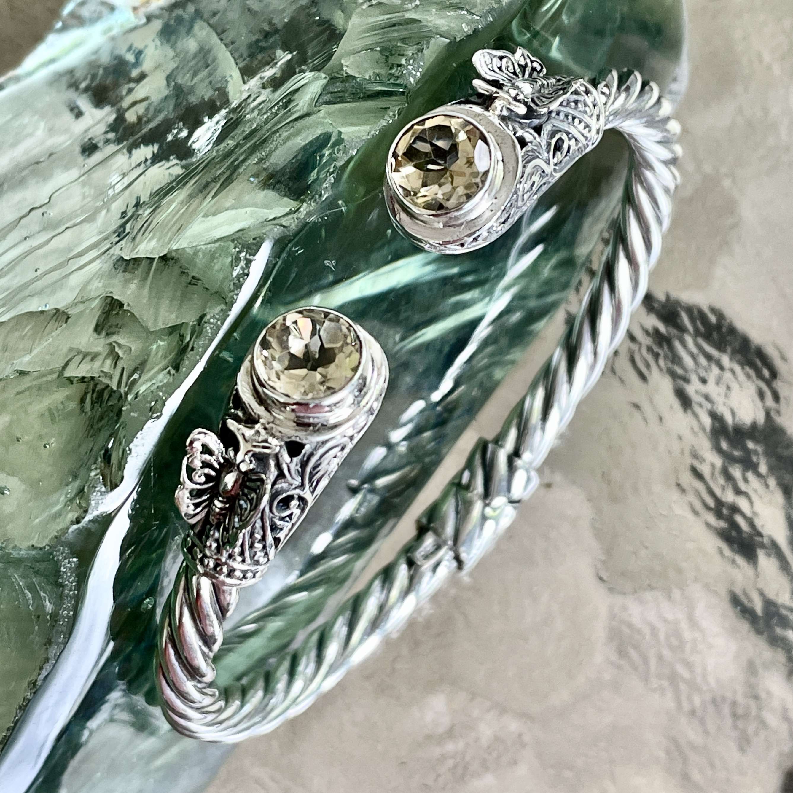 (HANDMADE 925 BALI STERLING SILVER HINGE BRACELETS WITH CITRINE)